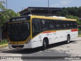 Empresa Metropolitana 838 na cidade de Recife, Pernambuco, Brasil, por Alexandre Dumas. Número da foto: #:id.