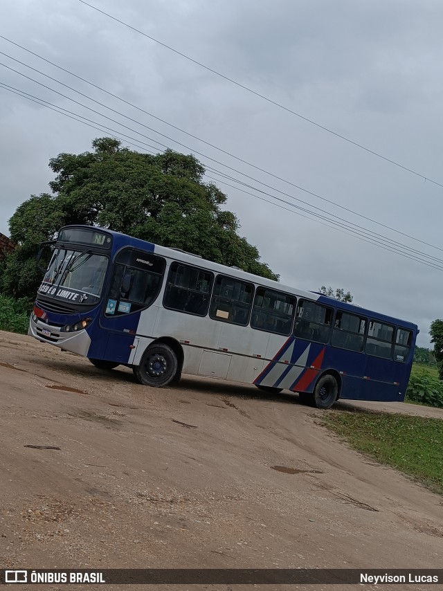 Ônibus Particulares 4A89 na cidade de Bragança, Pará, Brasil, por Neyvison Lucas. Número da foto: #12809290.