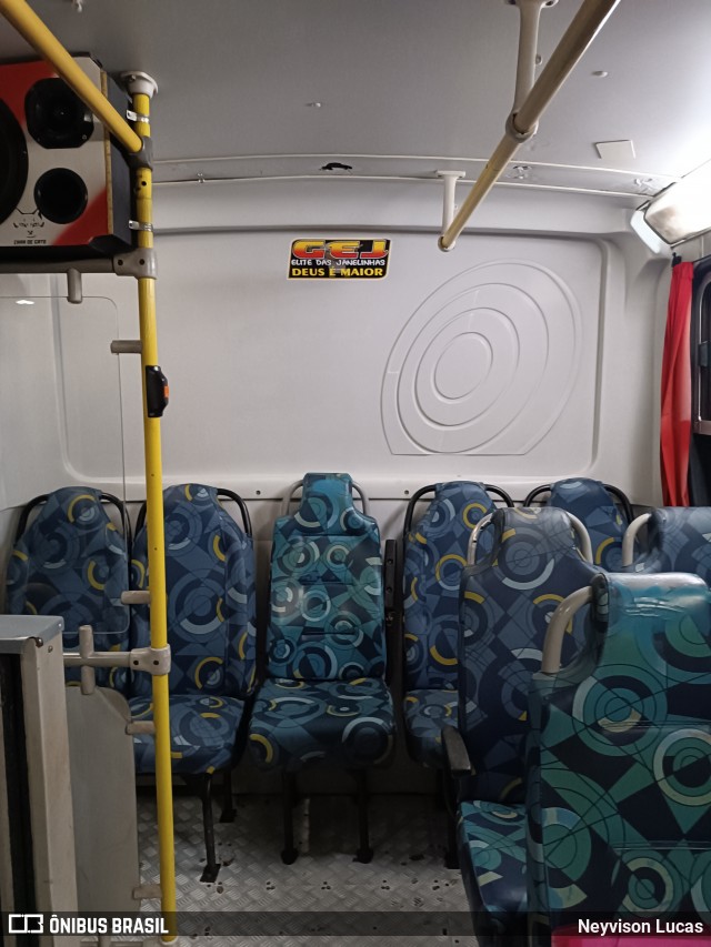 Ônibus Particulares 6C44 na cidade de Salinópolis, Pará, Brasil, por Neyvison Lucas. Número da foto: #12809448.