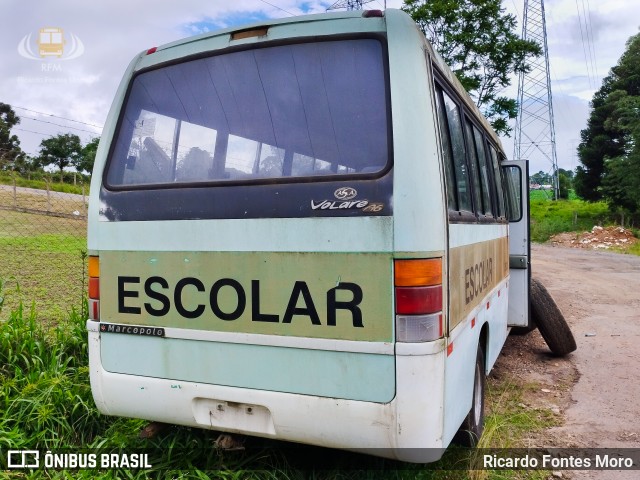 Sucata e Desmanches 6009 na cidade de São José dos Pinhais, Paraná, Brasil, por Ricardo Fontes Moro. Número da foto: #12809621.