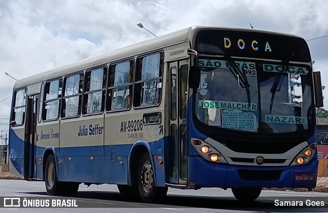 Autoviária Paraense AV-99206 na cidade de Ananindeua, Pará, Brasil, por Samara Goes. Número da foto: #12807836.
