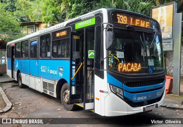 Viação Nossa Senhora das Graças A71573 na cidade de Rio de Janeiro, Rio de Janeiro, Brasil, por Victor  Oliveira. Número da foto: #12807346.