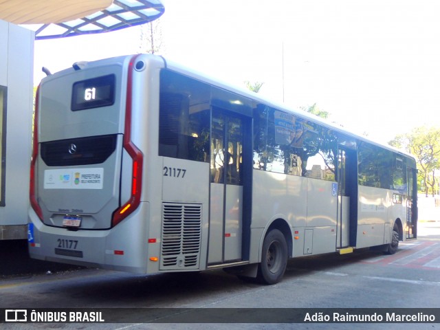 Milênio Transportes 21177 na cidade de Belo Horizonte, Minas Gerais, Brasil, por Adão Raimundo Marcelino. Número da foto: #12812268.