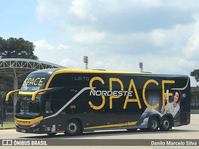 Expresso Nordeste 5975 na cidade de Curitiba, Paraná, Brasil, por Danilo Marcelo Silva. Número da foto: #12811273.