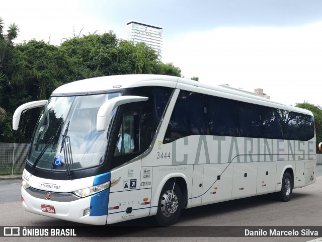 Auto Viação Catarinense 3444 na cidade de Curitiba, Paraná, Brasil, por Danilo Marcelo Silva. Número da foto: #12811223.
