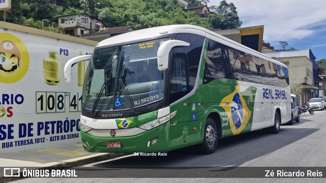 Real Brasil Turismo RJ 592.019 na cidade de Petrópolis, Rio de Janeiro, Brasil, por Zé Ricardo Reis. Número da foto: #12811168.