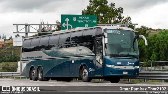 ETN - Enlaces Terrestres Nacionales 5225 na cidade de Huehuetoca, Estado de México, México, por Omar Ramírez Thor2102. Número da foto: #12812526.