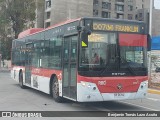 STU Santiago Transporte Urbano SPZK84 na cidade de Santiago, Santiago, Metropolitana de Santiago, Chile, por Benjamín Tomás Lazo Acuña. Número da foto: #12813679.