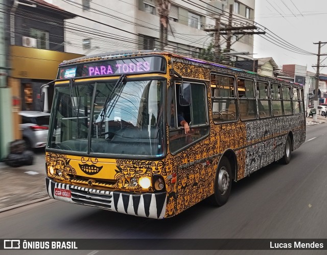 Ônibus Particulares CGR-8687 na cidade de São Paulo, São Paulo, Brasil, por Lucas Mendes. Número da foto: #12814835.