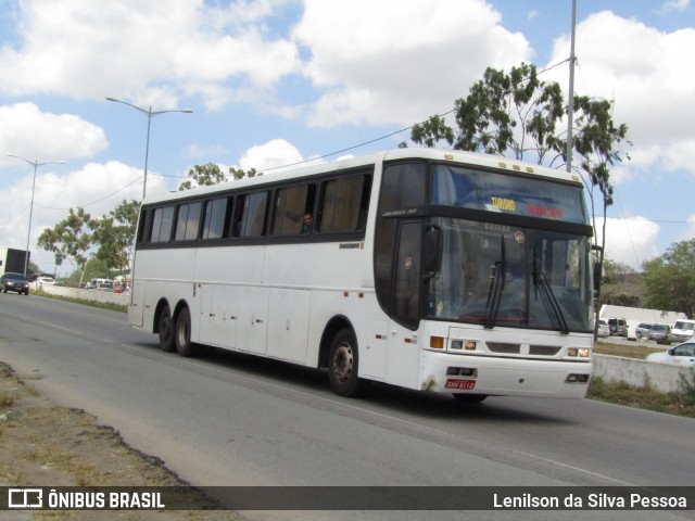 Ônibus Particulares 5112 na cidade de Caruaru, Pernambuco, Brasil, por Lenilson da Silva Pessoa. Número da foto: #12815393.