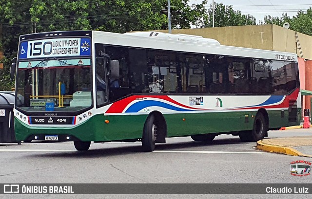 Nudo 4041 na cidade de Ciudad Autónoma de Buenos Aires, Argentina, por Claudio Luiz. Número da foto: #12814872.