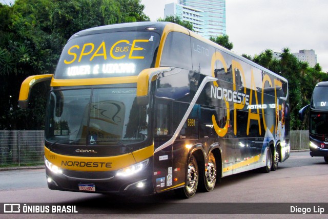 Expresso Nordeste 5991 na cidade de Curitiba, Paraná, Brasil, por Diego Lip. Número da foto: #12816580.