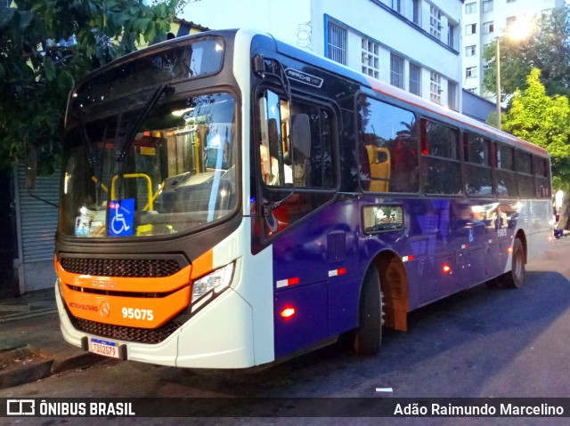 Santa Fé Transportes 95075 na cidade de Belo Horizonte, Minas Gerais, Brasil, por Adão Raimundo Marcelino. Número da foto: #12815540.
