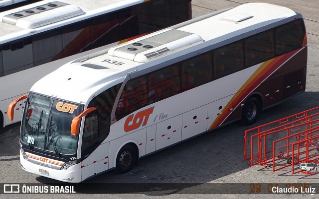 COT - Companhia Oriental de Transportes 935 na cidade de Montevideo, Montevideo, Uruguai, por Claudio Luiz. Número da foto: #12818980.
