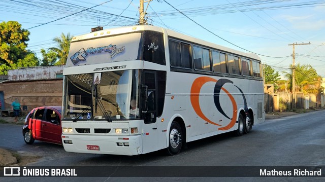 Kennedy Bus 2015 na cidade de Montes Claros, Minas Gerais, Brasil, por Matheus Richard. Número da foto: #12817417.