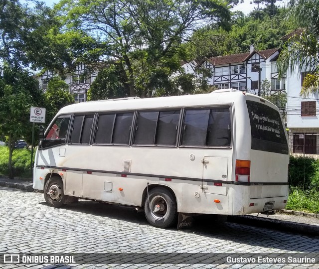 Motorhomes 9B82 na cidade de Petrópolis, Rio de Janeiro, Brasil, por Gustavo Esteves Saurine. Número da foto: #12820058.