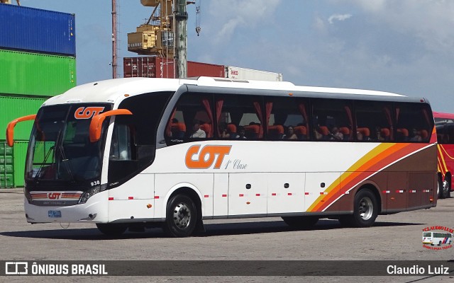 COT - Companhia Oriental de Transportes 938 na cidade de Montevideo, Montevideo, Uruguai, por Claudio Luiz. Número da foto: #12819224.