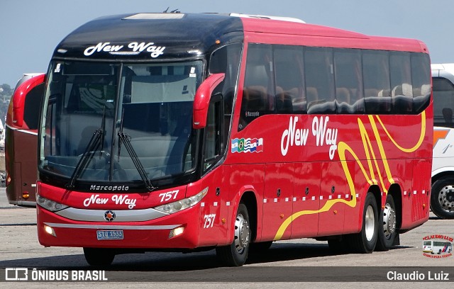 New Way 757 na cidade de Montevideo, Montevideo, Uruguai, por Claudio Luiz. Número da foto: #12819218.