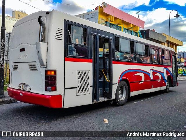 Lared 141 na cidade de Hospital, San José, San José, Costa Rica, por Andrés Martínez Rodríguez. Número da foto: #12820216.