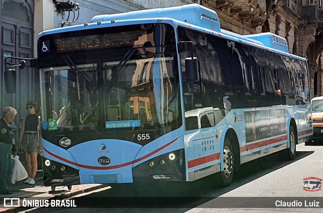 CUTCSA - Companhia Uruguaia de Transporte Coletivo 555 na cidade de Montevideo, Montevideo, Uruguai, por Claudio Luiz. Número da foto: #12819253.
