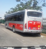 Pêssego Transportes 4 7733 na cidade de São Paulo, São Paulo, Brasil, por LUIS FELIPE CANDIDO NERI. Número da foto: #:id.