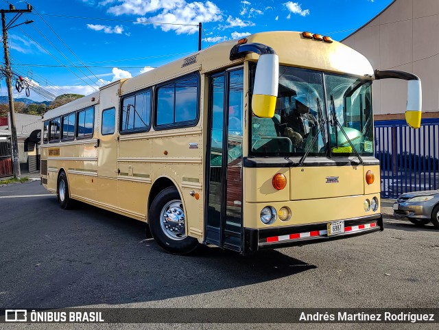 Autobuses sin identificación - Costa Rica 00 na cidade de Concepción, Alajuelita, San José, Costa Rica, por Andrés Martínez Rodríguez. Número da foto: #12820522.