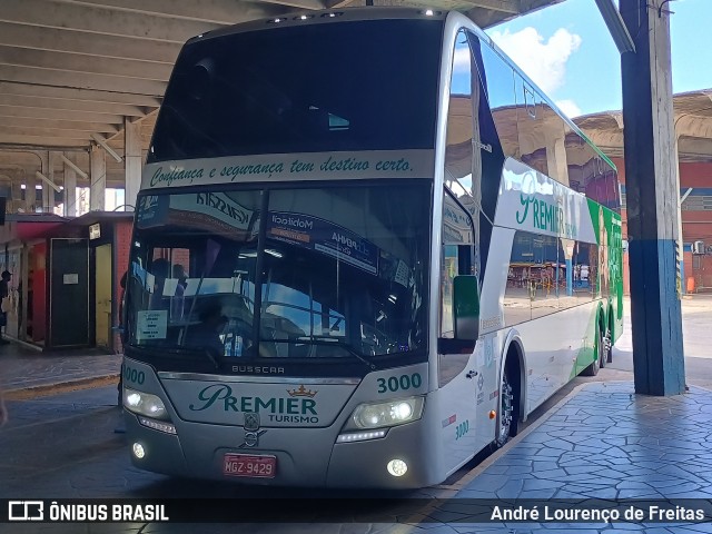 Premier Turismo 3000 na cidade de Porto Alegre, Rio Grande do Sul, Brasil, por André Lourenço de Freitas. Número da foto: #12821326.