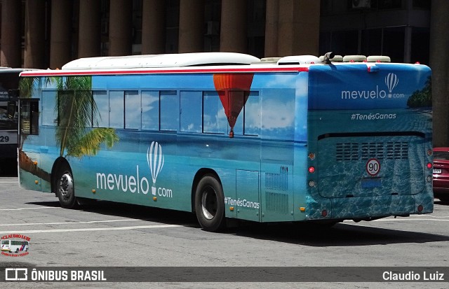 COETC - Cooperativa de Obreros y Empleados del Transporte Coletivo 205 na cidade de Montevideo, Montevideo, Uruguai, por Claudio Luiz. Número da foto: #12822345.