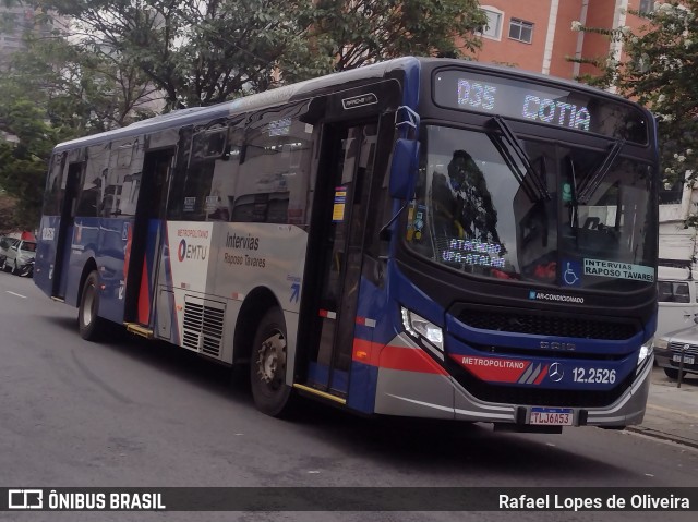 Auto Viação Bragança Metropolitana > Viação Raposo Tavares 12.2526 na cidade de São Paulo, São Paulo, Brasil, por Rafael Lopes de Oliveira. Número da foto: #12821242.