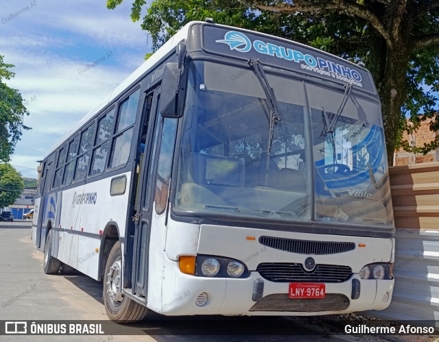 Grupo Pinho Transportes 9764 na cidade de Volta Redonda, Rio de Janeiro, Brasil, por Guilherme Afonso. Número da foto: #12821091.