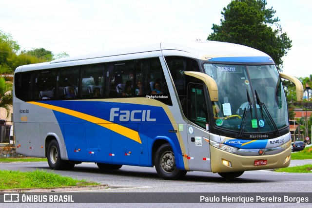 Fácil Transportes e Turismo RJ 140.010 na cidade de Barra do Piraí, Rio de Janeiro, Brasil, por Paulo Henrique Pereira Borges. Número da foto: #12821990.