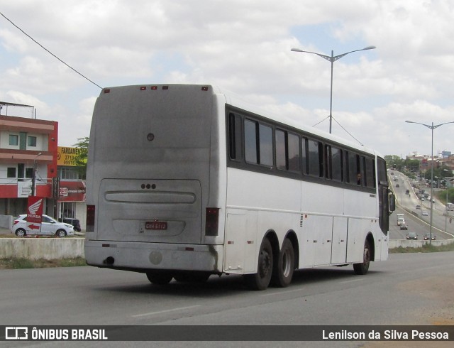 Ônibus Particulares 5112 na cidade de Caruaru, Pernambuco, Brasil, por Lenilson da Silva Pessoa. Número da foto: #12821958.