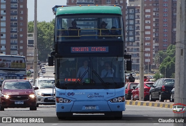 CUTCSA - Companhia Uruguaia de Transporte Coletivo 2010 na cidade de Montevideo, Montevideo, Uruguai, por Claudio Luiz. Número da foto: #12822237.