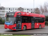 Metroline VMSL2890 na cidade de London, Greater London, Inglaterra, por Fábio Takahashi Tanniguchi. Número da foto: #:id.