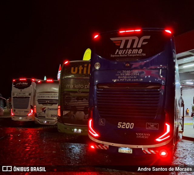 M.F Tur > MF Turismo Roseira 5200 na cidade de Estiva, Minas Gerais, Brasil, por Andre Santos de Moraes. Número da foto: #12824396.