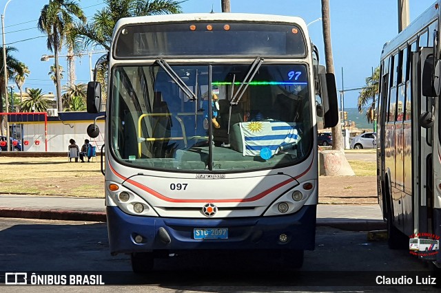 CUTCSA - Companhia Uruguaia de Transporte Coletivo 097 na cidade de Montevideo, Montevideo, Uruguai, por Claudio Luiz. Número da foto: #12824141.