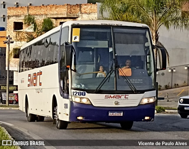 Smart Turismo 1200 na cidade de Aparecida, São Paulo, Brasil, por Vicente de Paulo Alves. Número da foto: #12824221.
