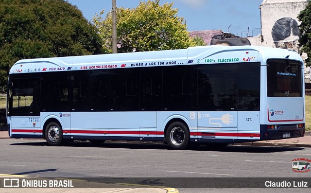 CUTCSA - Companhia Uruguaia de Transporte Coletivo 373 na cidade de Montevideo, Montevideo, Uruguai, por Claudio Luiz. Número da foto: #12824002.