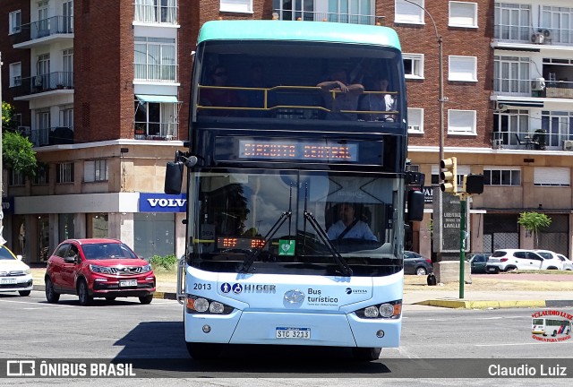 CUTCSA - Companhia Uruguaia de Transporte Coletivo 2013 na cidade de Montevideo, Montevideo, Uruguai, por Claudio Luiz. Número da foto: #12823981.