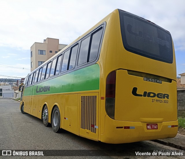 Líder Turismo 20 na cidade de Santo Antônio do Monte, Minas Gerais, Brasil, por Vicente de Paulo Alves. Número da foto: #12826124.