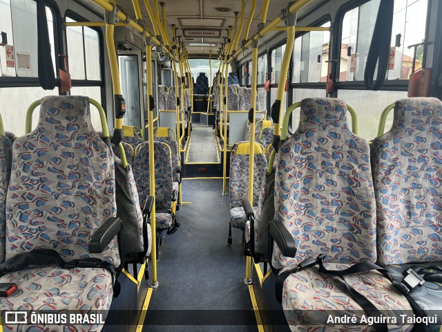 Expresso Royal 2155 na cidade de Londrina, Paraná, Brasil, por André Aguirra Taioqui. Número da foto: #12826436.