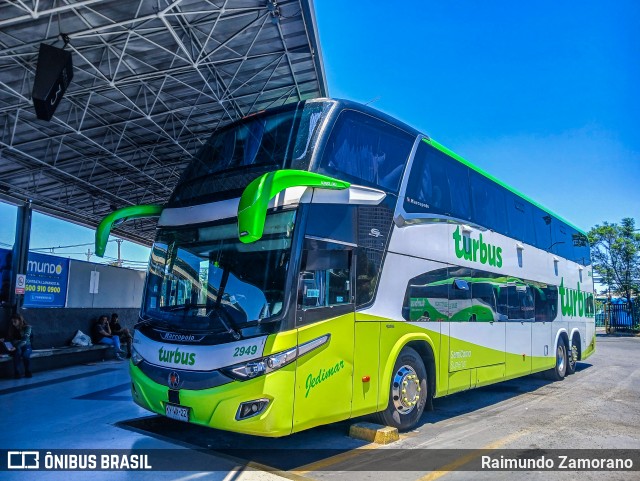 TurBus 2949 na cidade de Santiago, Santiago, Metropolitana de Santiago, Chile, por Raimundo Zamorano. Número da foto: #12825617.