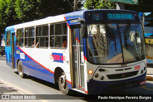 Colitur Transportes Rodoviários 109 na cidade de Barra Mansa, Rio de Janeiro, Brasil, por Paulo Henrique Pereira Borges. Número da foto: #12826966.