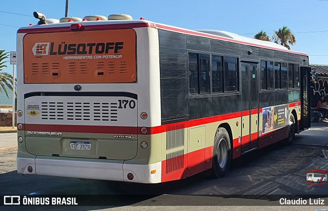 COETC - Cooperativa de Obreros y Empleados del Transporte Coletivo 170 na cidade de Montevideo, Montevideo, Uruguai, por Claudio Luiz. Número da foto: #12826842.