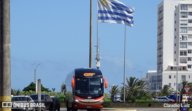 COT - Companhia Oriental de Transportes 987 na cidade de Punta del Este, Maldonado, Uruguai, por Claudio Luiz. Número da foto: #12829561.