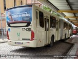 Expresso Azul 17428 na cidade de Curitiba, Paraná, Brasil, por BUSOLOGIA ACS Caetano. Número da foto: #:id.