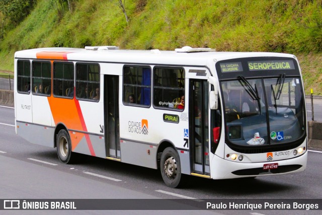 Viação Cidade do Aço RJ 174.107 na cidade de Piraí, Rio de Janeiro, Brasil, por Paulo Henrique Pereira Borges. Número da foto: #12831632.