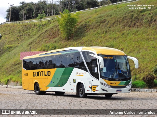 Empresa Gontijo de Transportes 7095 na cidade de João Monlevade, Minas Gerais, Brasil, por Antonio Carlos Fernandes. Número da foto: #12830676.