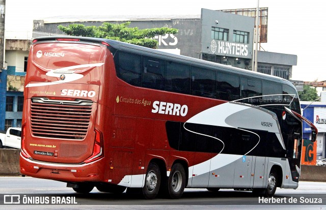 Viação Serro 45024 na cidade de Contagem, Minas Gerais, Brasil, por Herbert de Souza. Número da foto: #12830199.