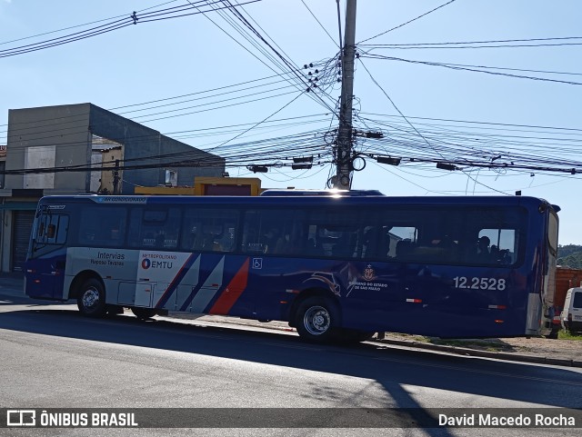 Auto Viação Bragança Metropolitana > Viação Raposo Tavares 12.2528 na cidade de Cotia, São Paulo, Brasil, por David Macedo Rocha. Número da foto: #12830420.